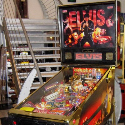stern, elvis gold, pinball, sales, price, date, city, condition, auction, ebay, private sale, retail sale, pinball machine, pinball price